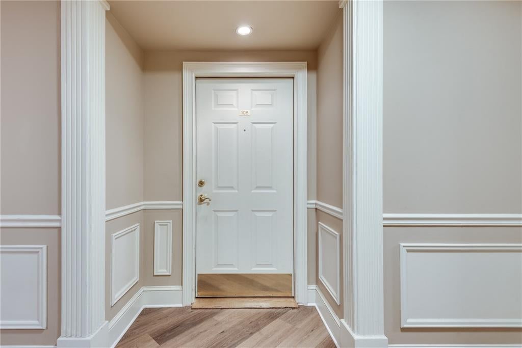 3275 Lenox Road NE 108