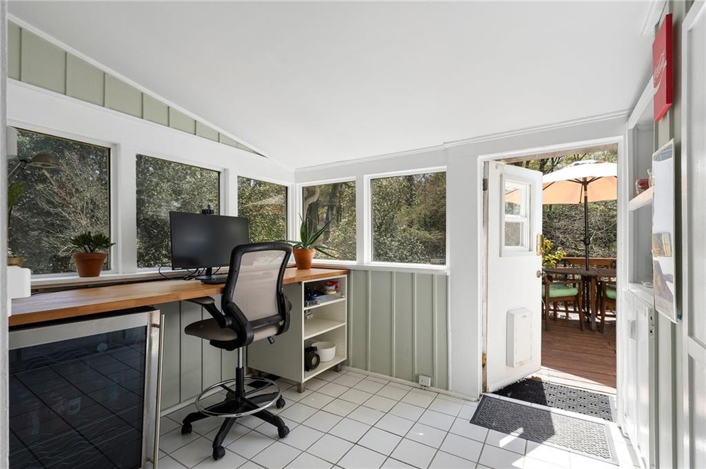 705 Martina Drive, Atlanta, Georgia image 15