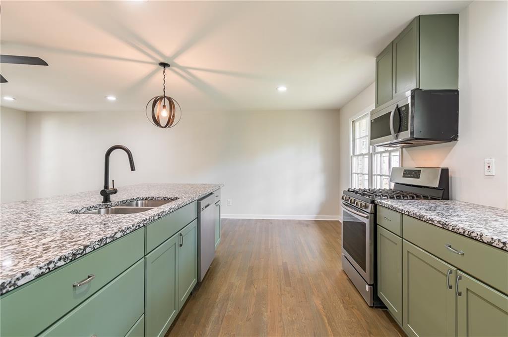 2146 Chevy Chase Lane