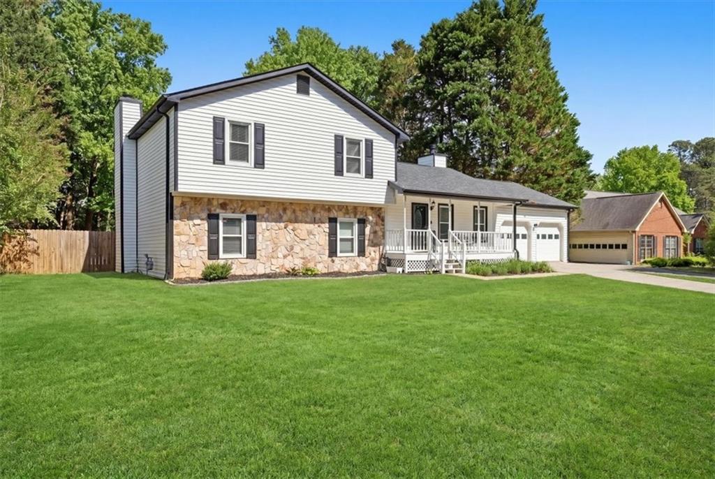 4805 Brandon Acres Lane