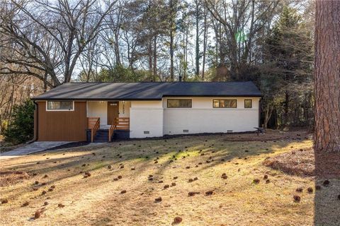 Photo of 2633 Yale Terrace, Decatur, GA 30032 (MLS # 7704244)