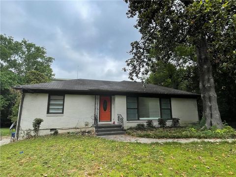 Photo of 1016 Lindridge Drive NE, Atlanta, GA 30324 (MLS # 7729479)