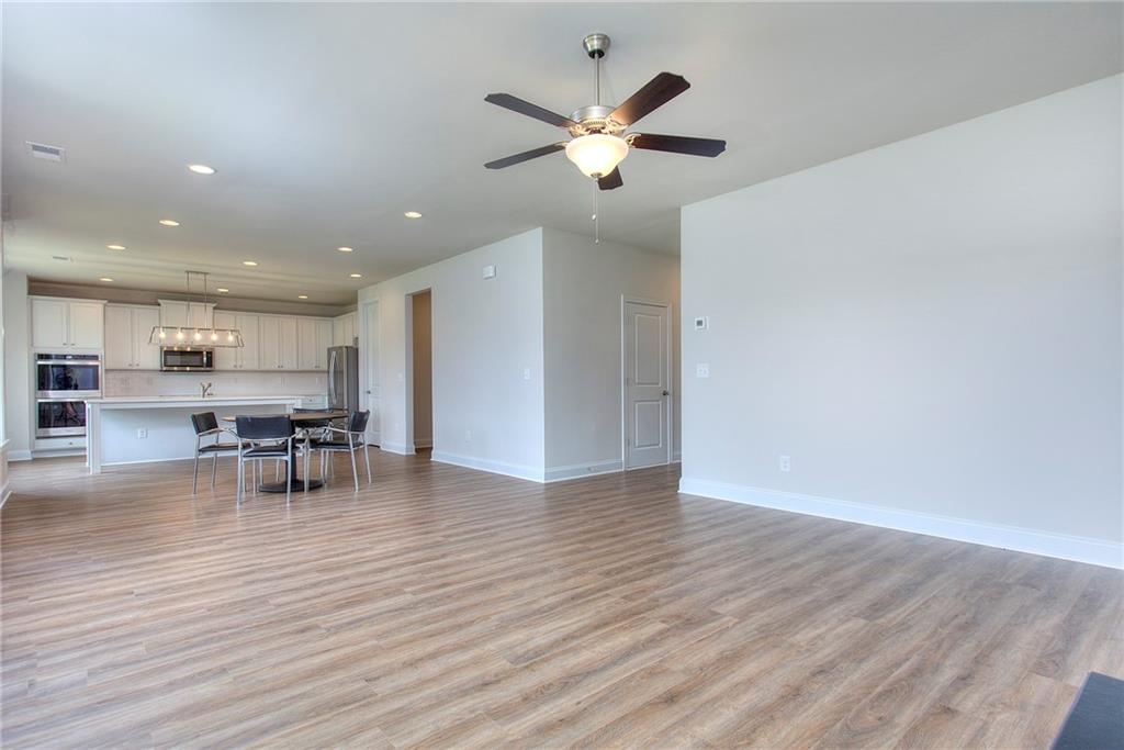 157 Applewood Way