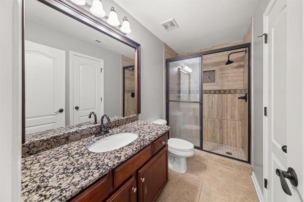 1921 Paddock Path Drive, Acworth, Georgia image 32