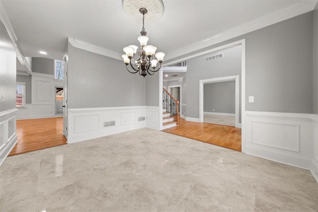 1921 Paddock Path Drive, Acworth, Georgia image 7