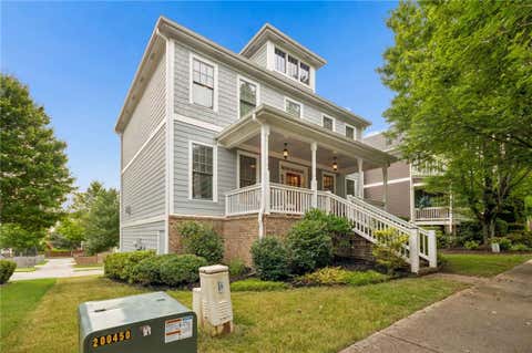 Homes For Sale - 963 Westmoreland Circle<br/> Atlanta, GA 30318