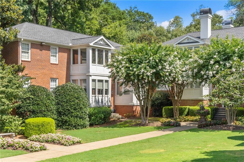 115 Peachtree Memorial Drive NW D1