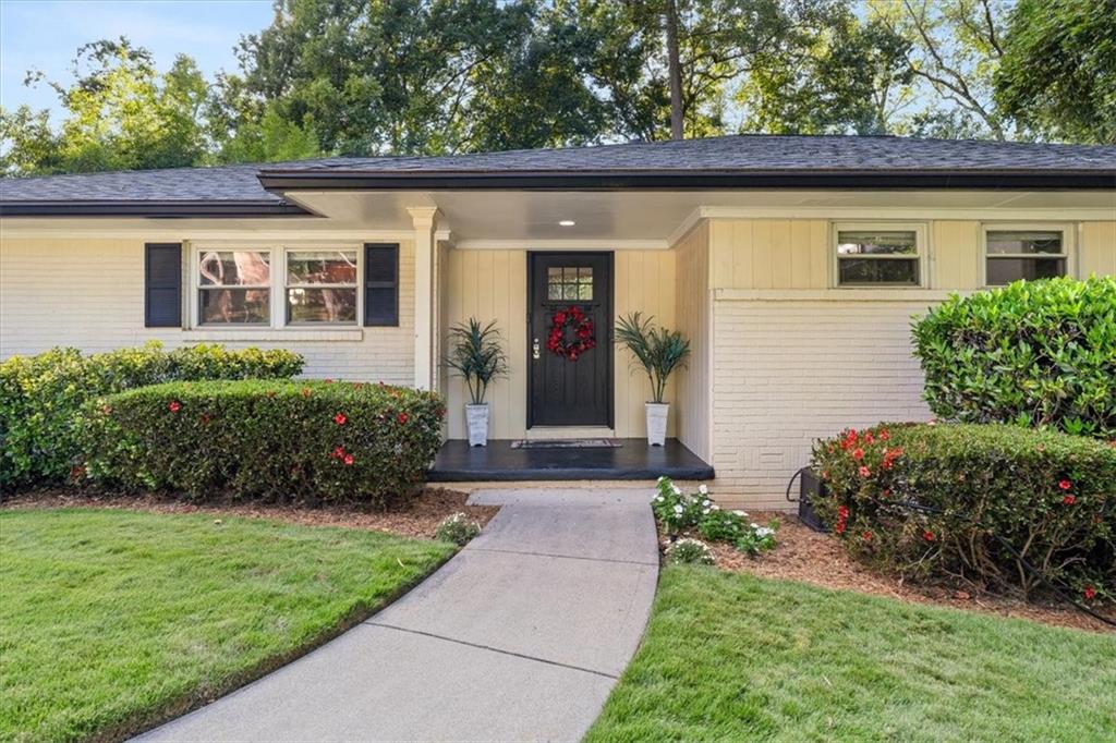 1388 Carolyn Drive NE