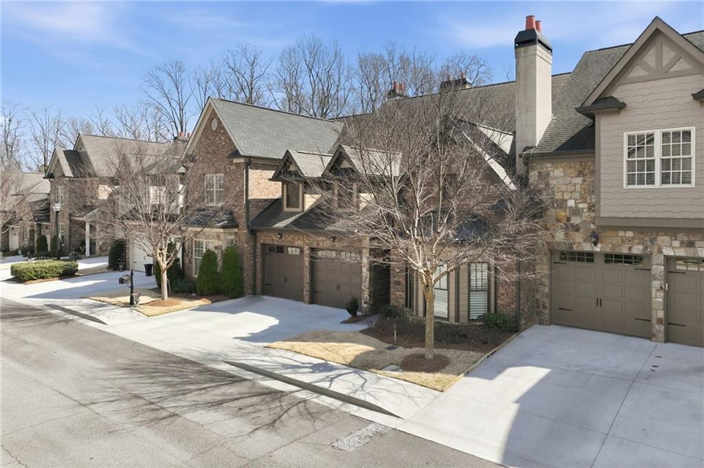 890 Candler Street 12