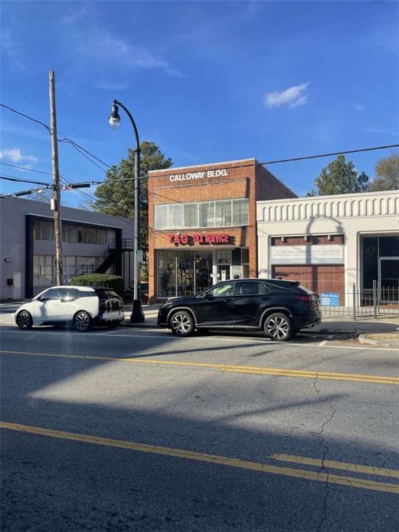 957 M L King Jr Drive NW