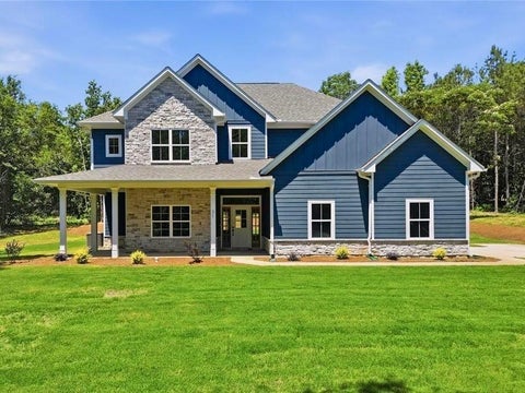 Homes For Sale - 31 Kirk Road<br/> Bartow County, White, GA 30184
