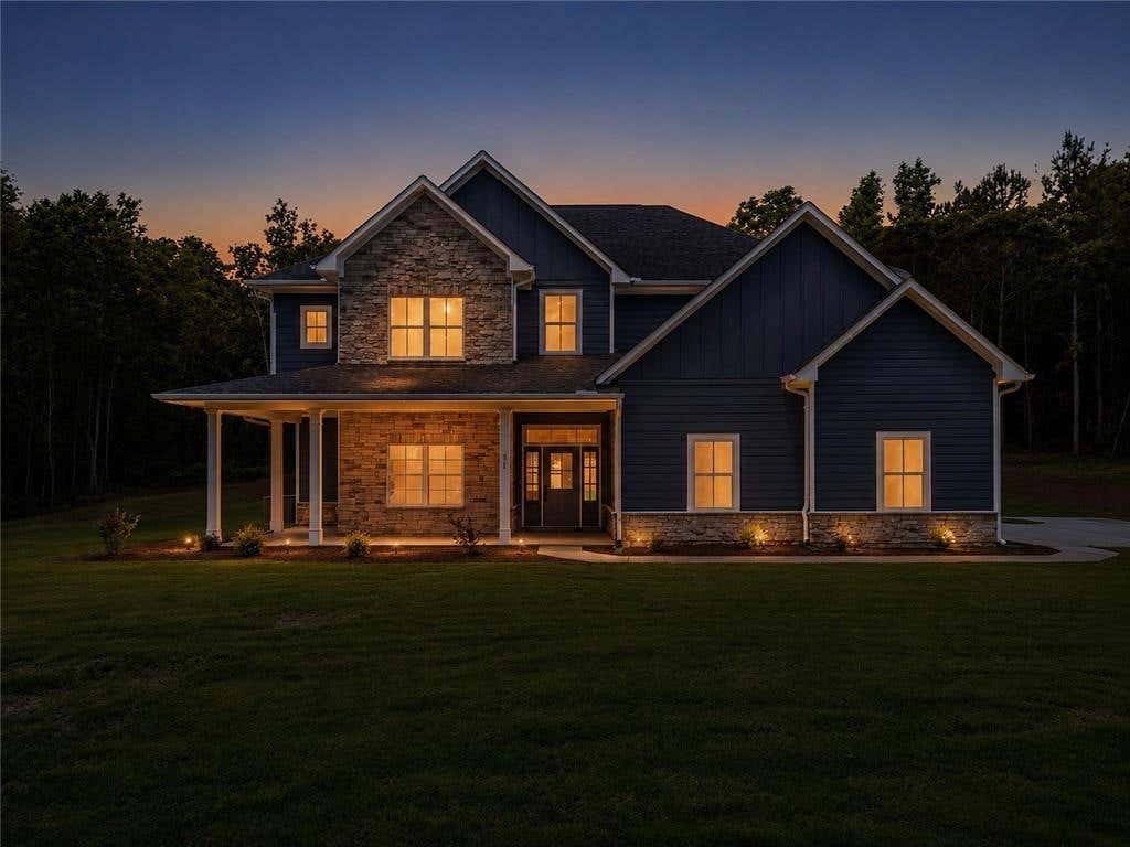 Photo of 31 Kirk Road NW, White, GA 30184 (MLS # 7786411)