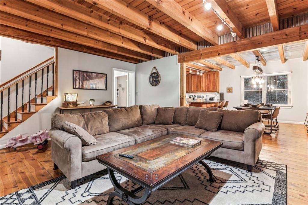 889 Granny Branch Drive