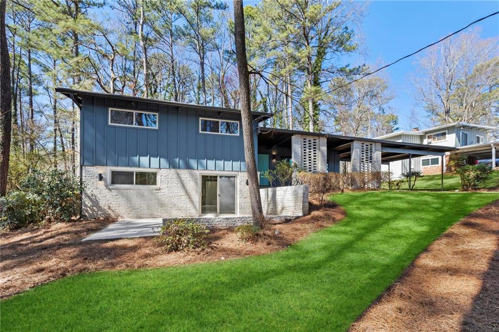 3732 Summitridge Drive
