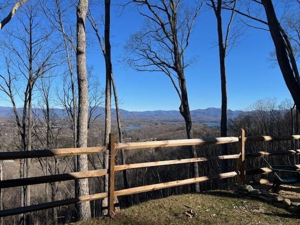listing image 76