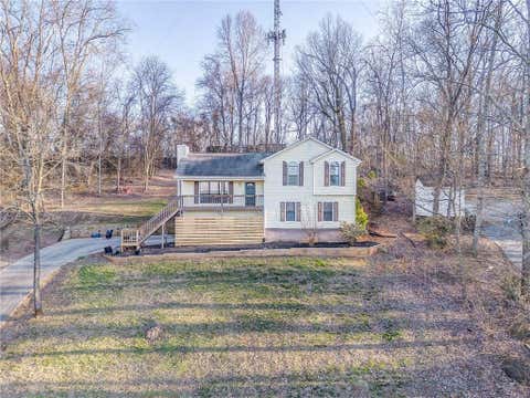 Homes For Sale - 25 Mountain Trail Court<br/> Cartersville, GA 30120