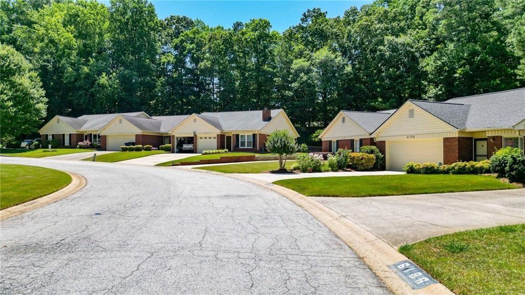 6190 Douglas Manor Court, Douglasville, Georgia image 31