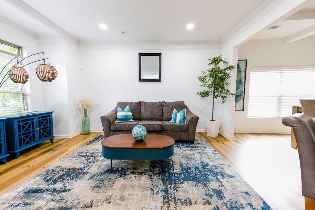 2098 Murry Trail