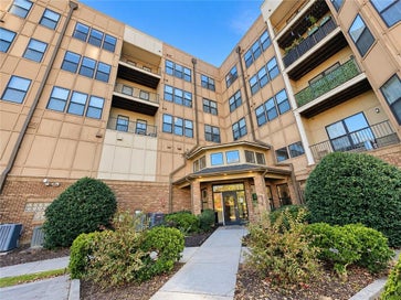 898 Oak Street SW 1311 Atlanta GA 30310