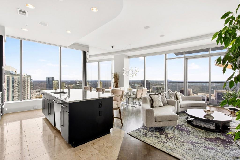 3344 Peachtree Road NE 2904