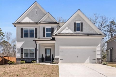 Homes For Sale - 39 Timber Ridge<br/> Dawsonville, GA 30534