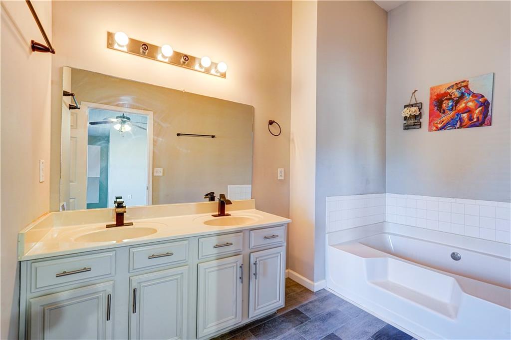 3998 Busby Mill Court