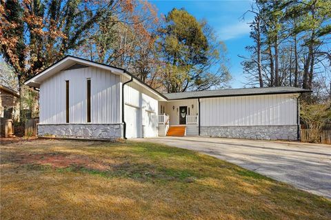 2579 Country Club Drive Conyers GA 30013