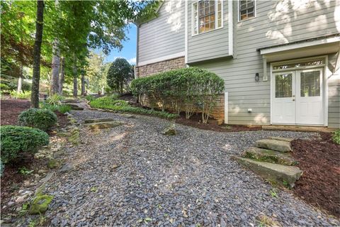 A home in Dawsonville