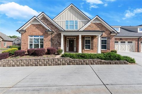2714 Middlecreek Way Cumming GA 30041