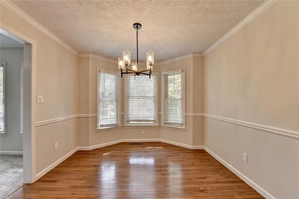 Acworth, Georgia 30102, United States, 3 Bedrooms Bedrooms, ,3 BathroomsBathrooms,Residential,Pending,181644