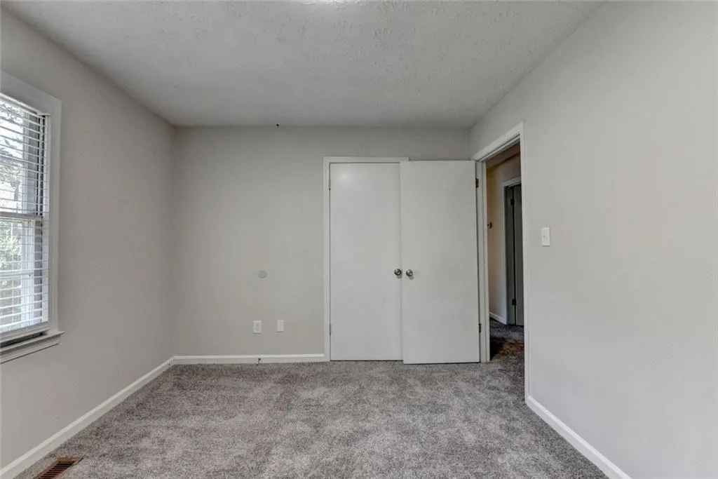 Acworth, Georgia 30102, United States, 3 Bedrooms Bedrooms, ,3 BathroomsBathrooms,Residential,Pending,181644