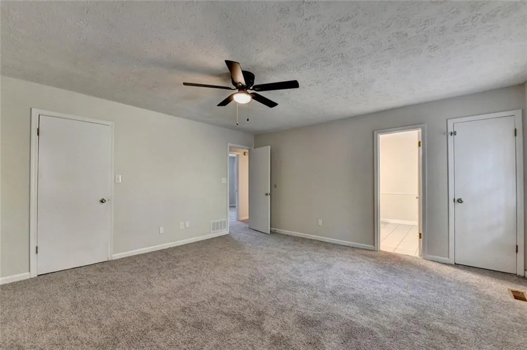 Acworth, Georgia 30102, United States, 3 Bedrooms Bedrooms, ,3 BathroomsBathrooms,Residential,Pending,181644