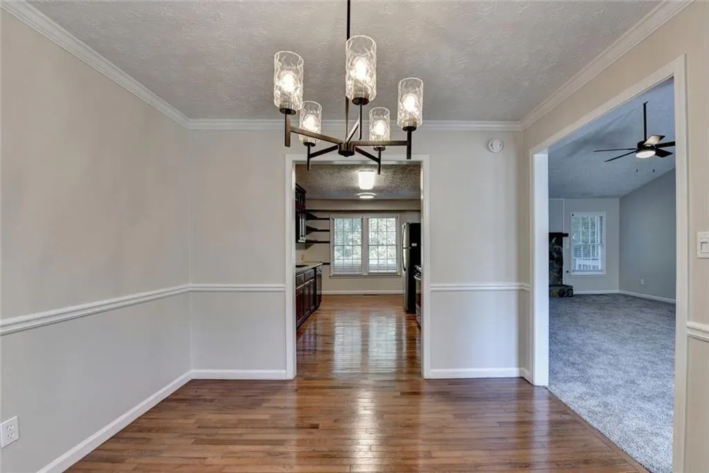 Acworth, Georgia 30102, United States, 3 Bedrooms Bedrooms, ,3 BathroomsBathrooms,Residential,Pending,181644