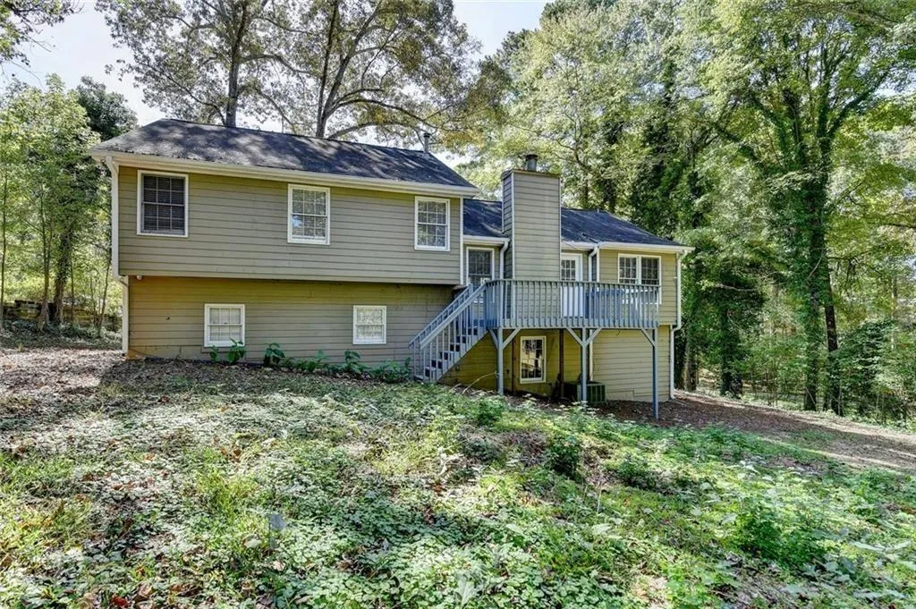 Acworth, Georgia 30102, United States, 3 Bedrooms Bedrooms, ,3 BathroomsBathrooms,Residential,Pending,181644