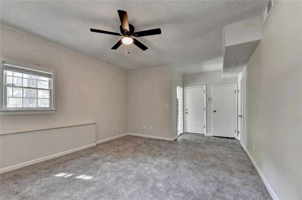 Acworth, Georgia 30102, United States, 3 Bedrooms Bedrooms, ,3 BathroomsBathrooms,Residential,Pending,181644