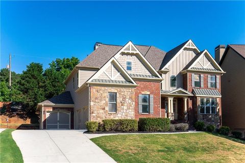 A home in Dacula