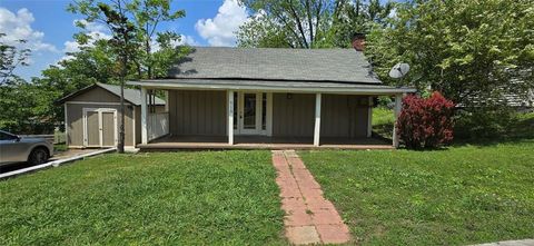 Homes For Rent - 513 Blue Ridge Avenue<br/> Nelson, GA 30151