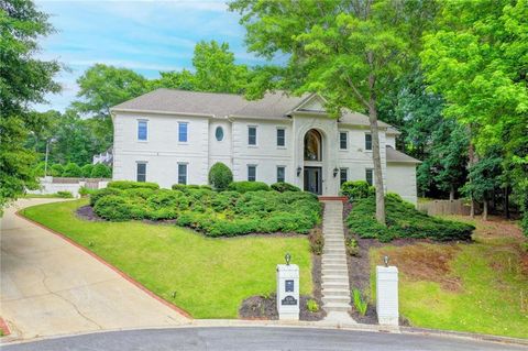 Homes For Sale - 535 Francis Pointe<br/> Johns Creek, GA 30097