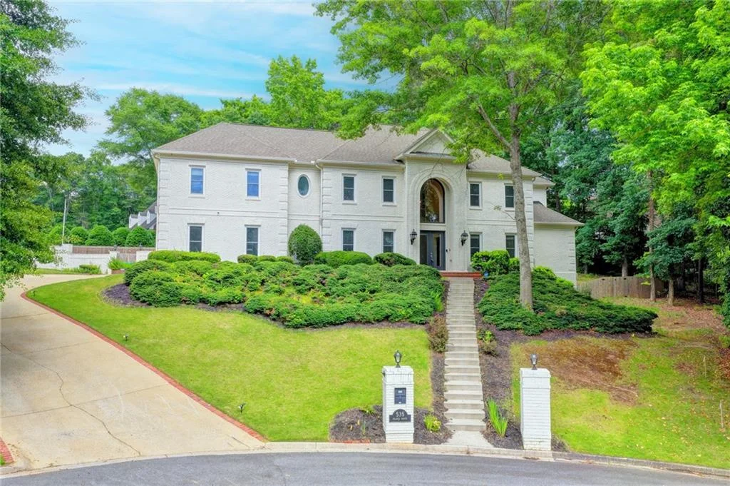 535 Francis Pointe