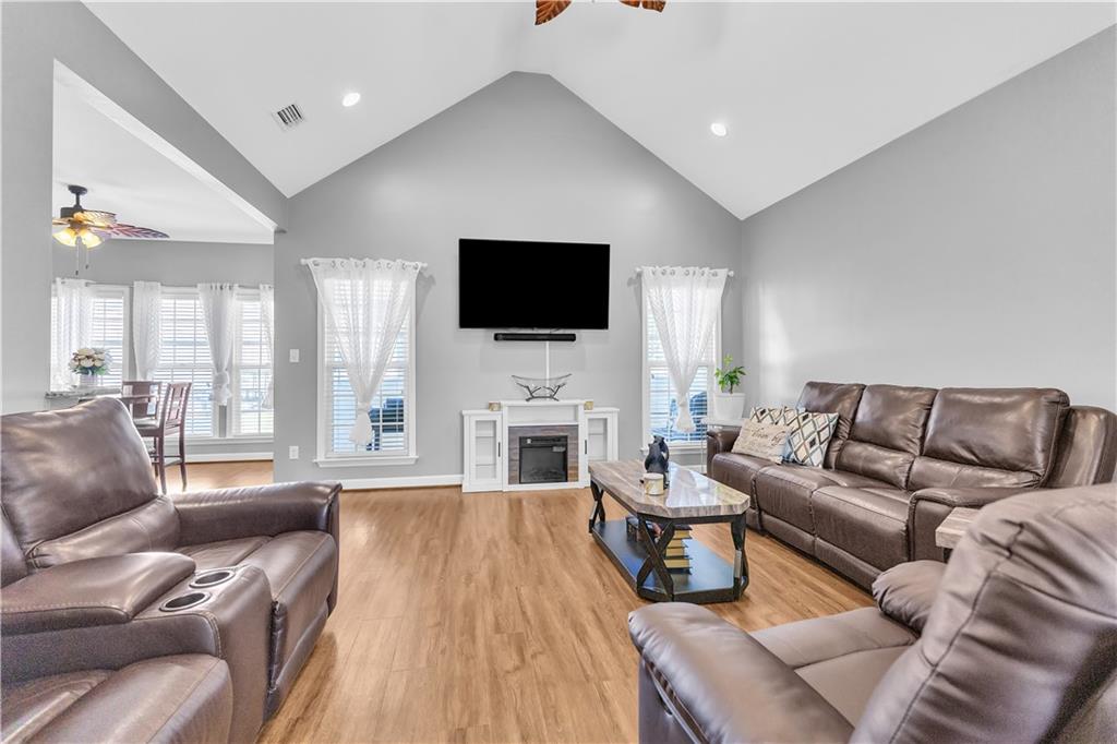 2543 Tuscan Way