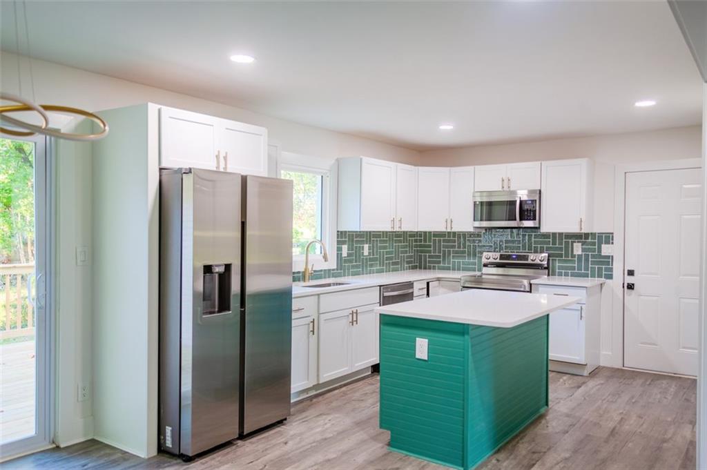3292 TONEY Drive