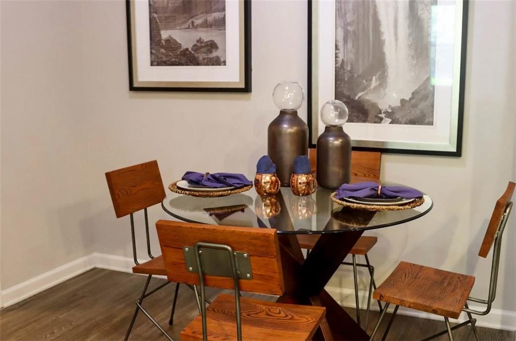 30 Laurel Canyon Village Circle 7204