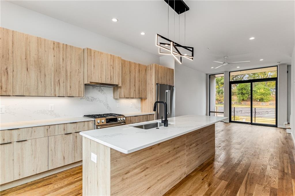 105 Georgia Avenue SE 6