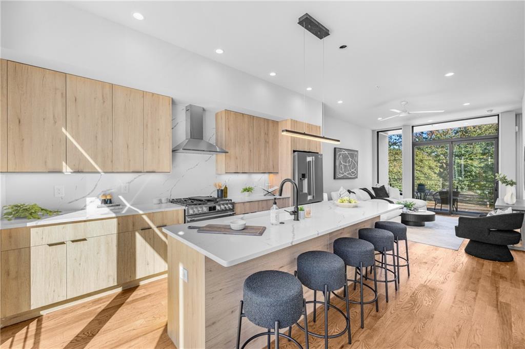 105 Georgia Avenue SE 6