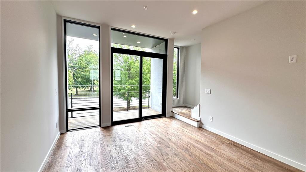 105 Georgia Avenue SE 6