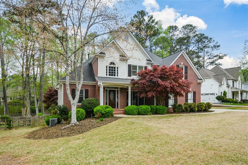 204 Maple Creek Chase, Woodstock, Georgia image 2