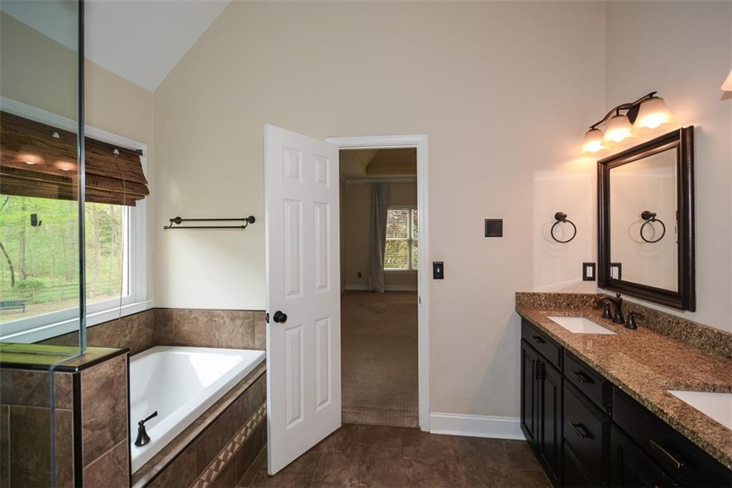 204 Maple Creek Chase, Woodstock, Georgia image 31