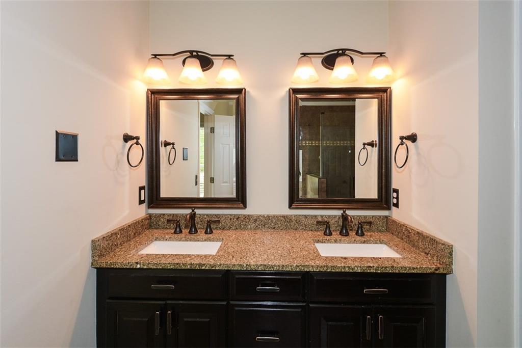 204 Maple Creek Chase, Woodstock, Georgia image 32