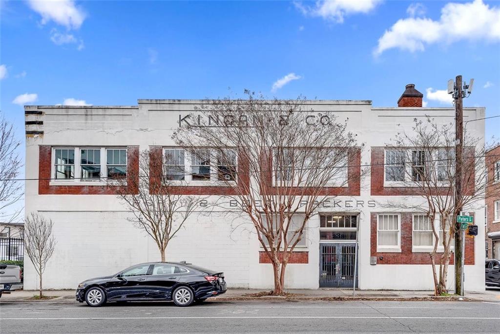 238 Peters Street SW 205