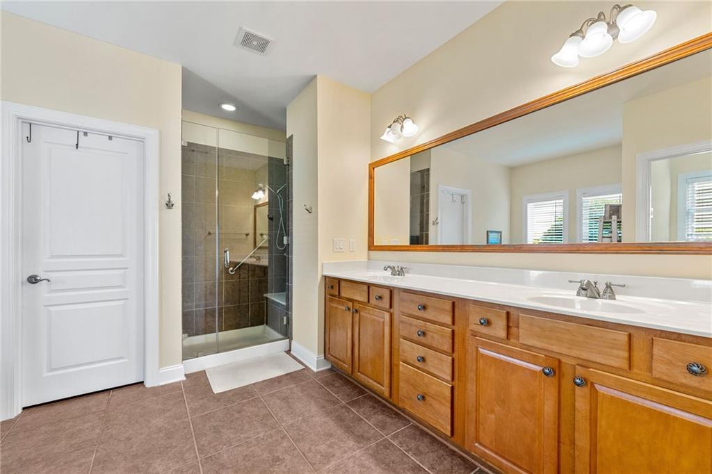 7878 Brass Lantern Drive, Flowery Branch, Georgia image 19